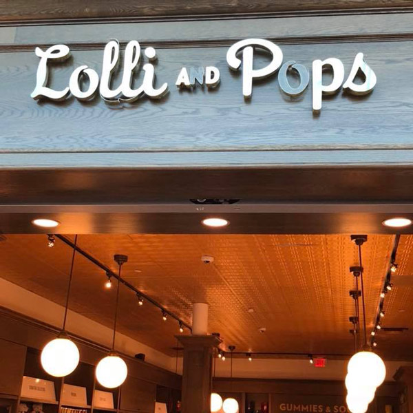 Lolli and Pops storefront